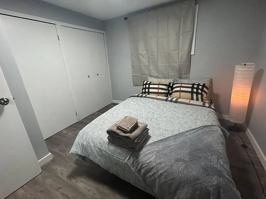 Cute Highlandpark Apartment Calgary 0*,  Canada